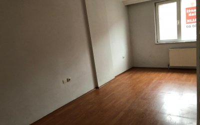 YENİMAHALLE  ARA KAT  KİRALIK DAİRE.