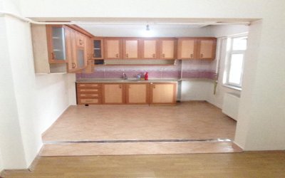 HATİP SOKAK SATILIK DAİRE